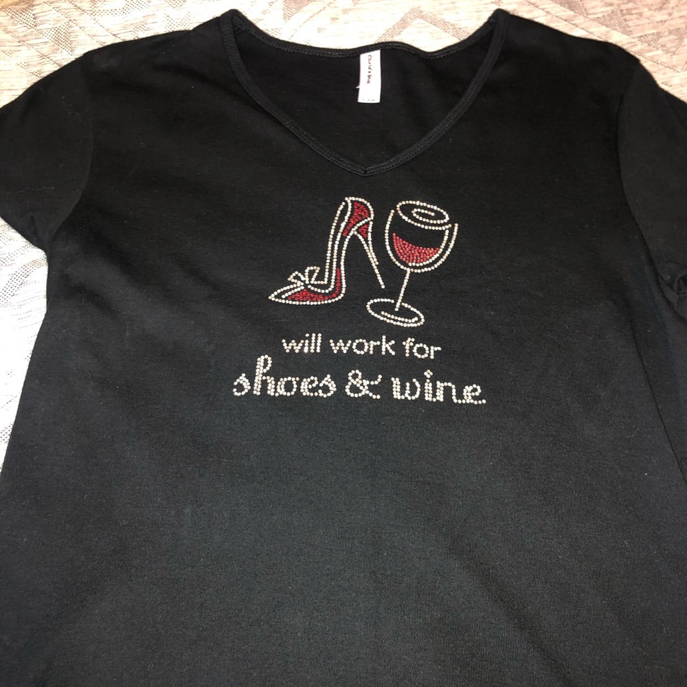 Chris’s Stuff Wine & Stiletto T-shirt - Picture 2 of 8